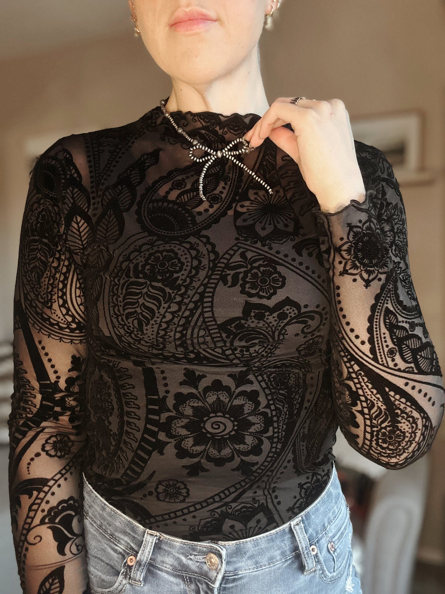 Bow Navajo Pearl Necklace