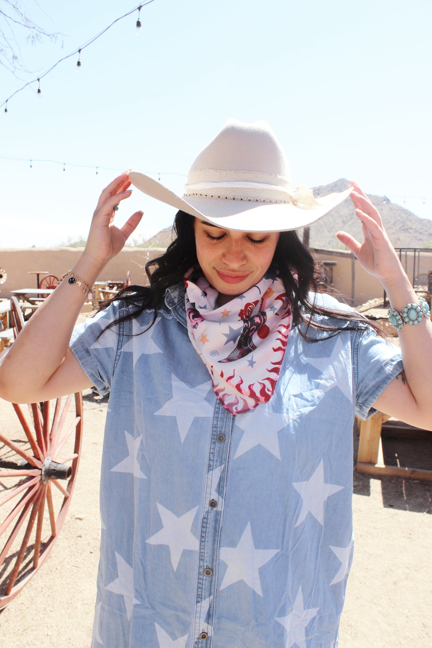 Vintage Love Wild Rag