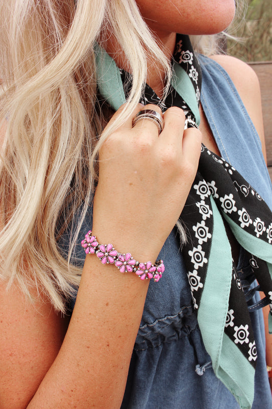 Pasture Flower Bracelet